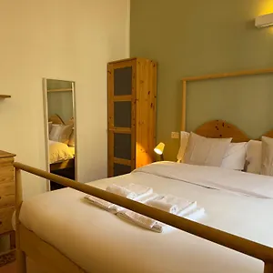 https://green-rooms.it-romehotels.com